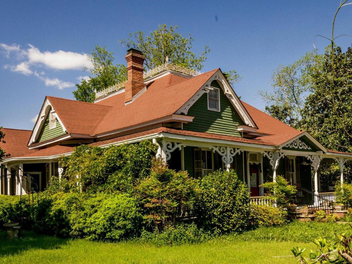 Bed and Breakfast Holly House Of Hamilton Экстерьер фото