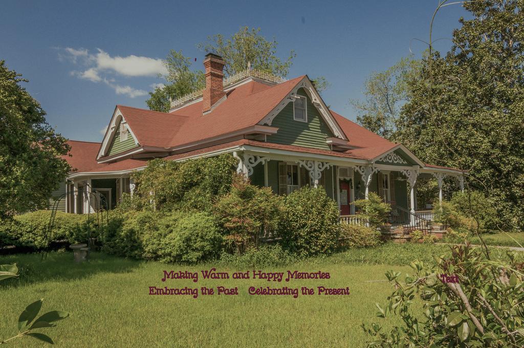 Bed and Breakfast Holly House Of Hamilton Экстерьер фото