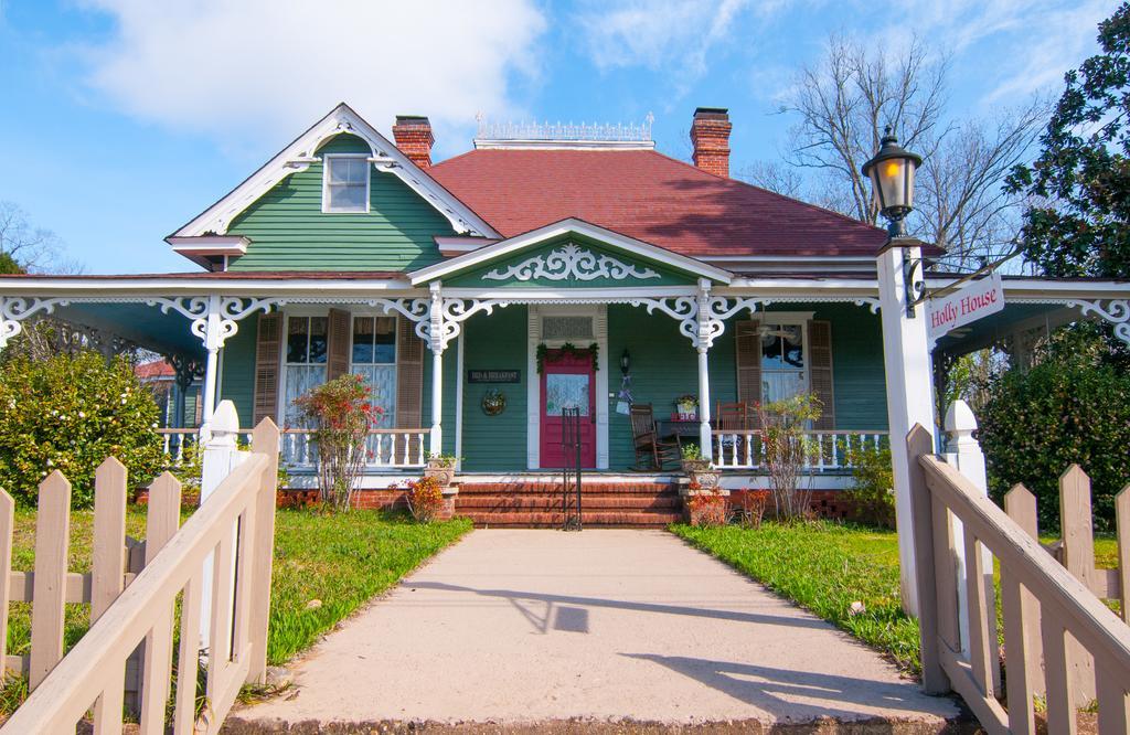 Bed and Breakfast Holly House Of Hamilton Экстерьер фото